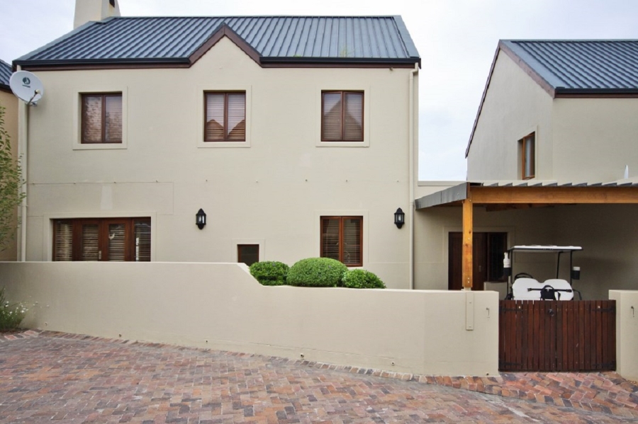 To Let 2 Bedroom Property for Rent in Devonvale Golf Wine Estate Western Cape